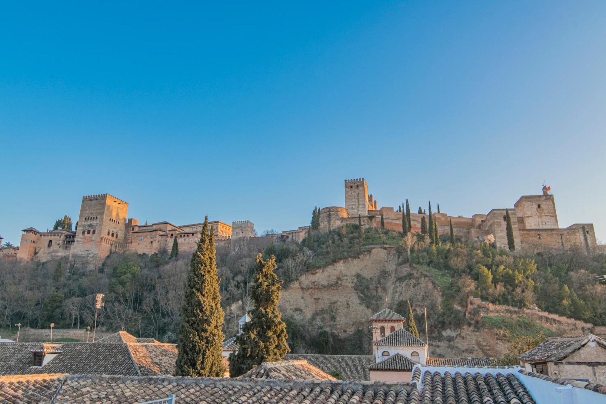 Gloria Bendita Pangsapuri Granada